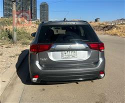 ميتسوبيشي اوتلاندر